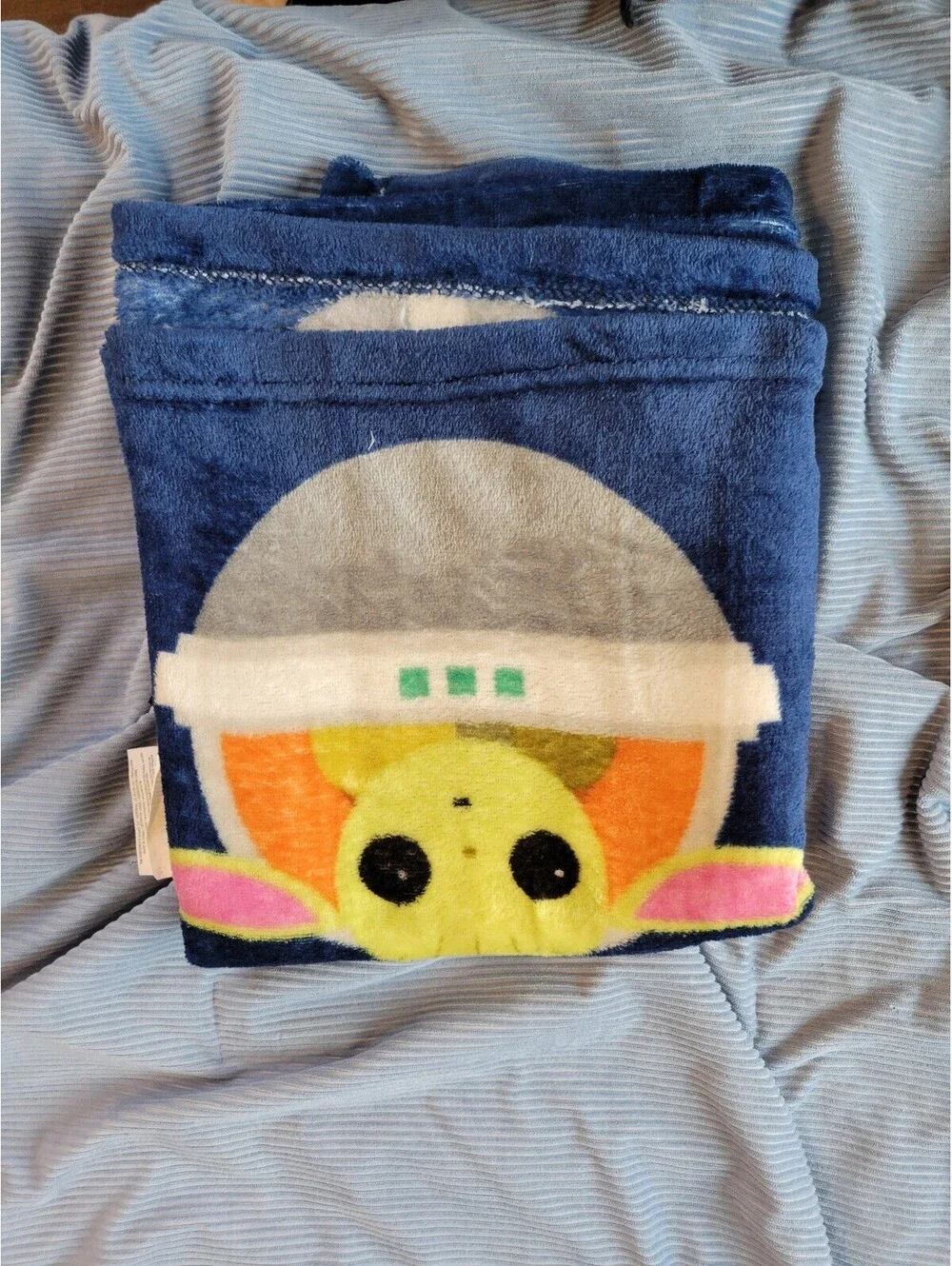 Star Wars The Mandalorian Baby Yoda Plush Throw Blanket